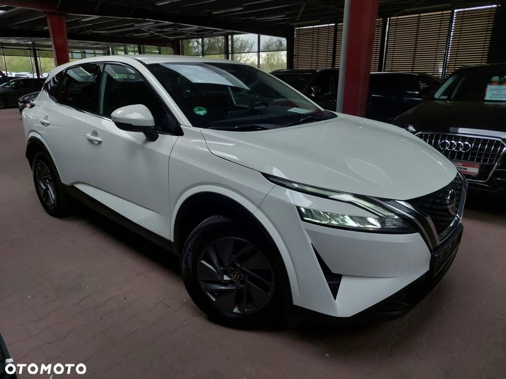 Nissan Qashqai - 2