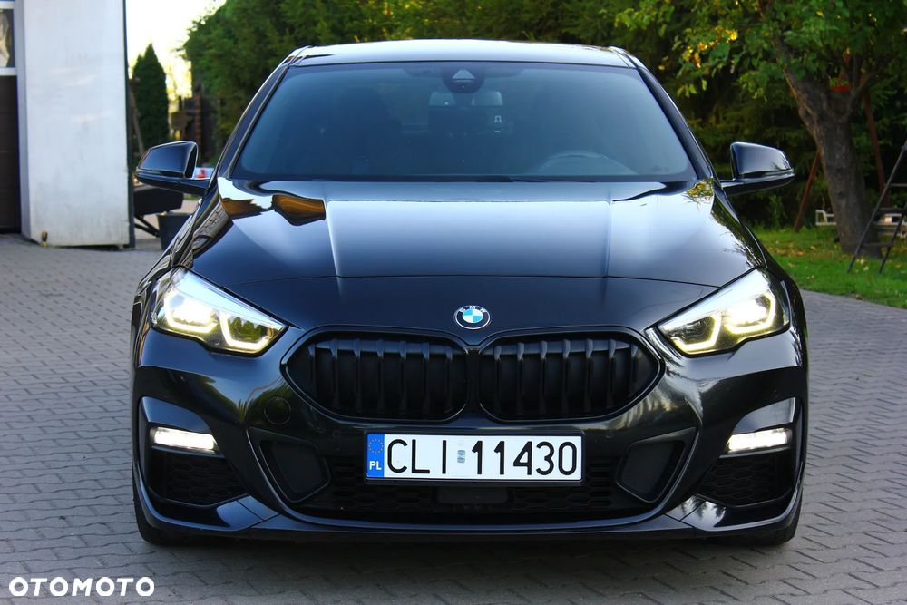 BMW Seria 2 218d M Sport sport - 23