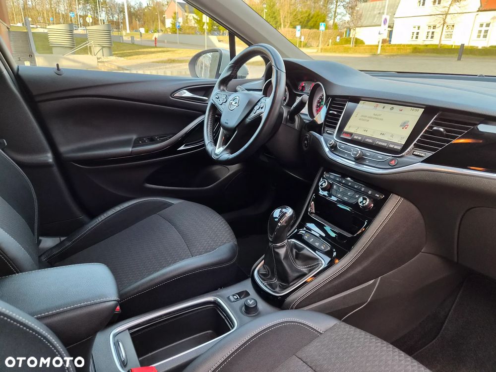 Opel Astra 1.4 Turbo Innovation - 13