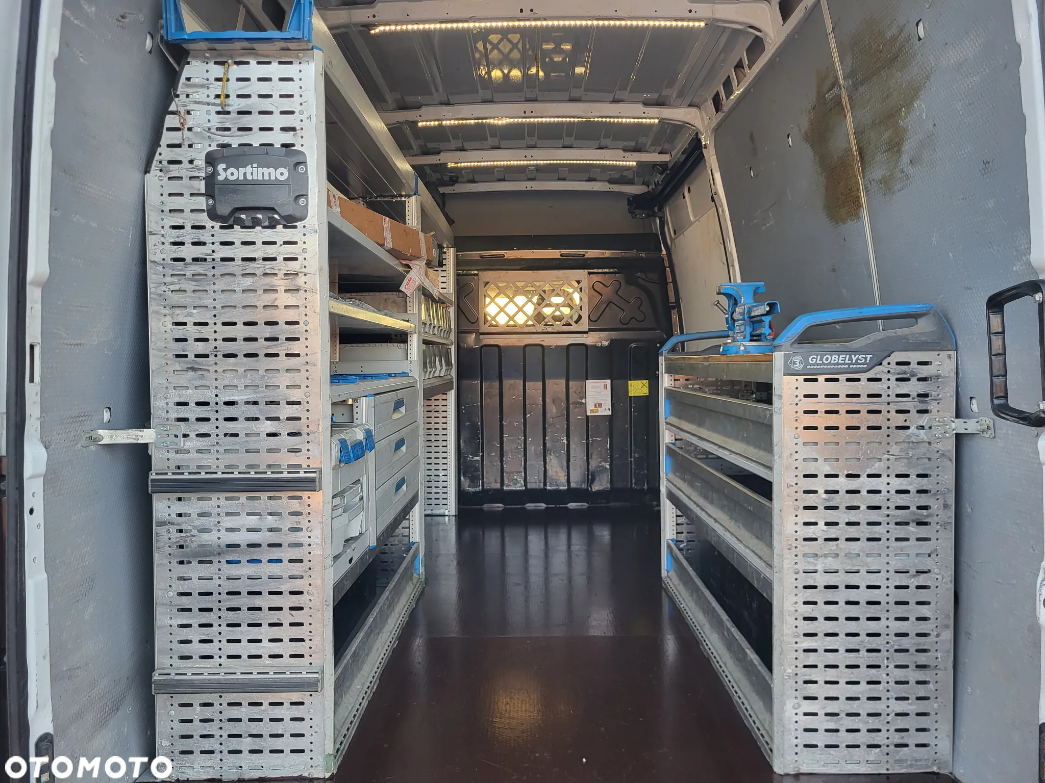 Iveco Daily blaszak zabudowa warsztatowa klima sprowadzony super stan - 6
