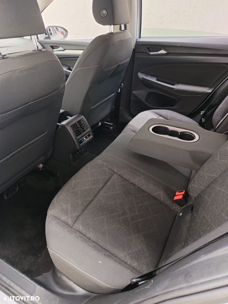 Volkswagen Golf 1.5 eTSI OPF DSG Life - 9