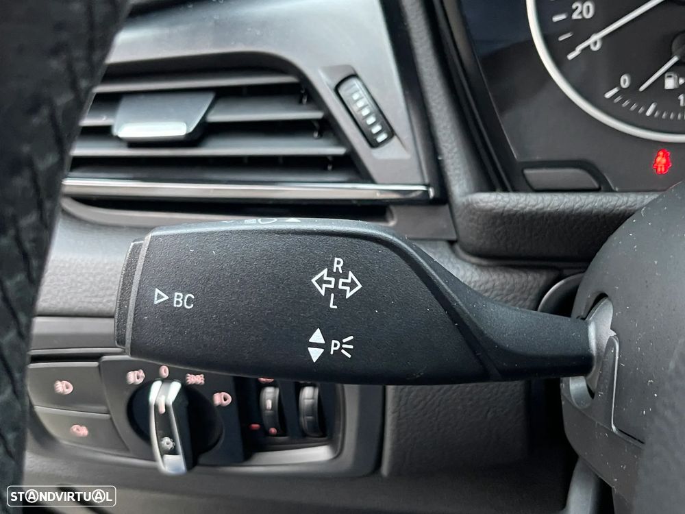 BMW 225xe Active Tourer Advantage - 21