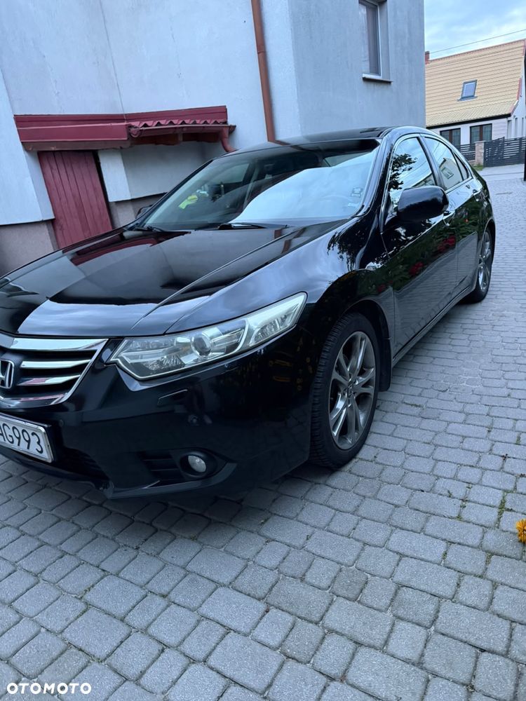Honda Accord - 2