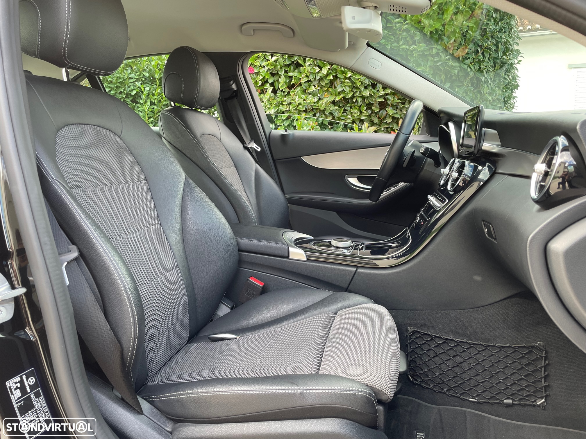 Mercedes-Benz C 220 d Avantgarde - 37
