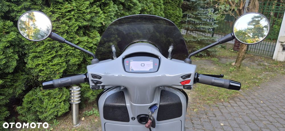 Piaggio Vespa - 9