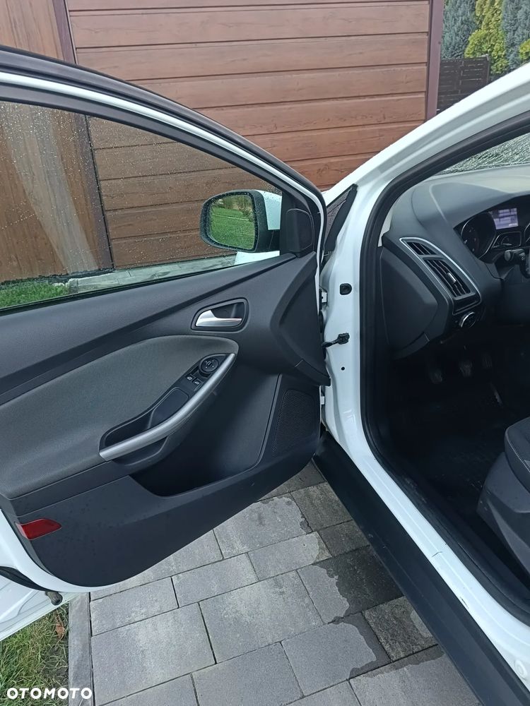 Ford Focus - 20
