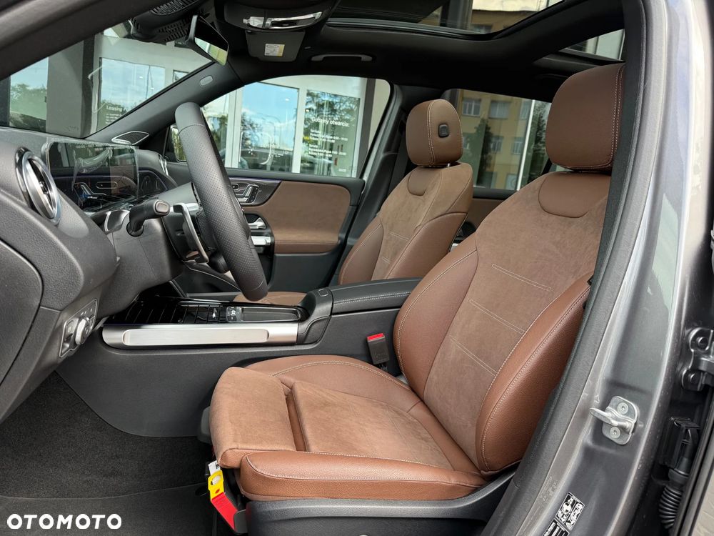 Mercedes-Benz GLB AMG 35 4-Matic - 13