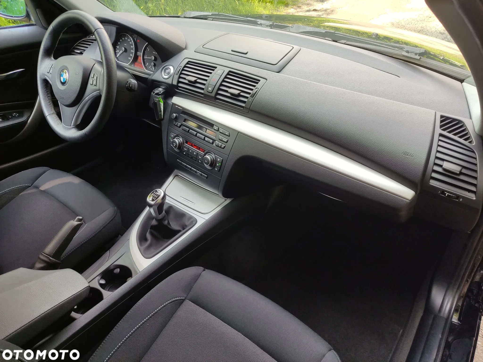 BMW Seria 1 - 21