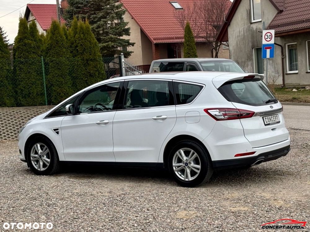 Ford S-Max - 18