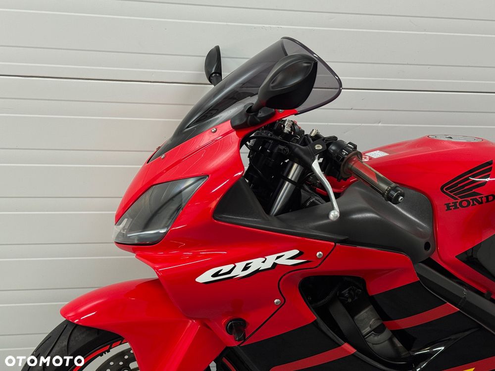 Honda CBR - 24