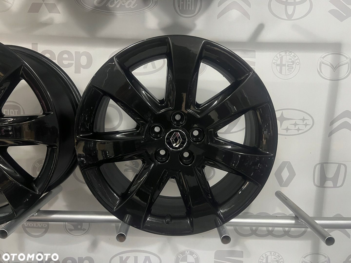 FELGI ALU RENAULT 18 5X108 ET50 ESPACE IV VELSATI LAGUNA SAFRANE - 1
