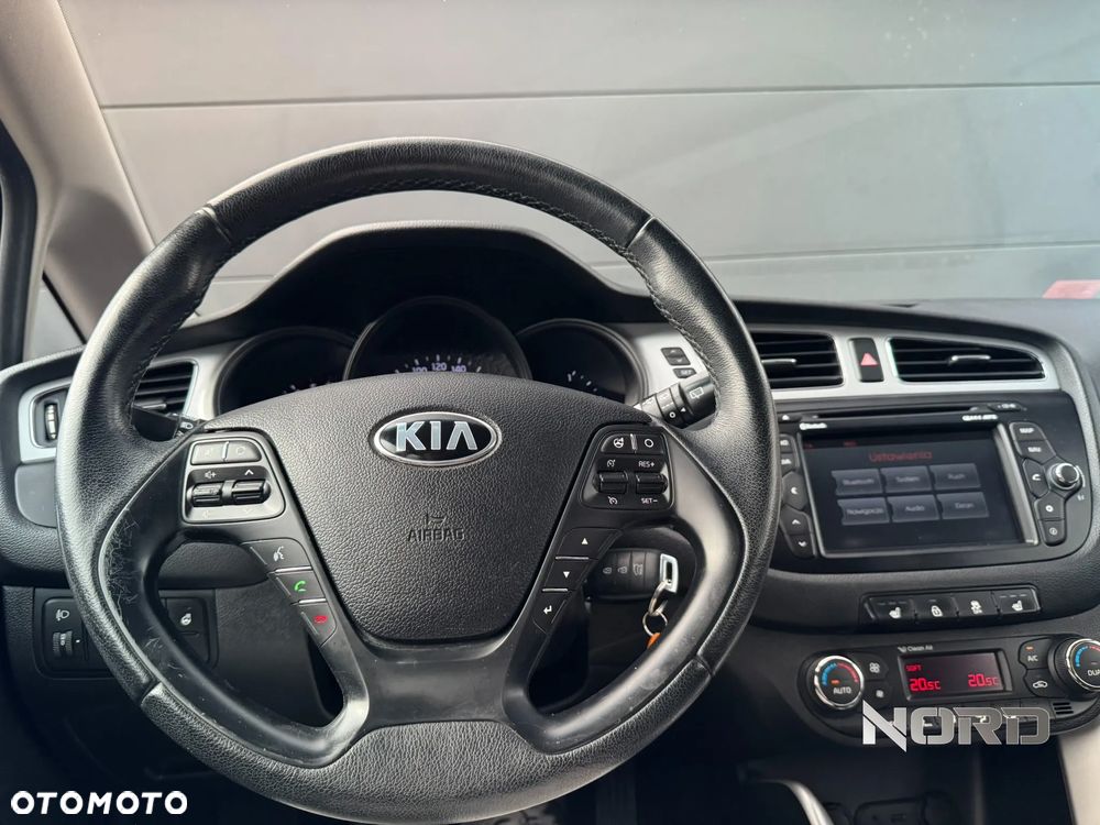 Kia Ceed 1.6 CRDi L - 12