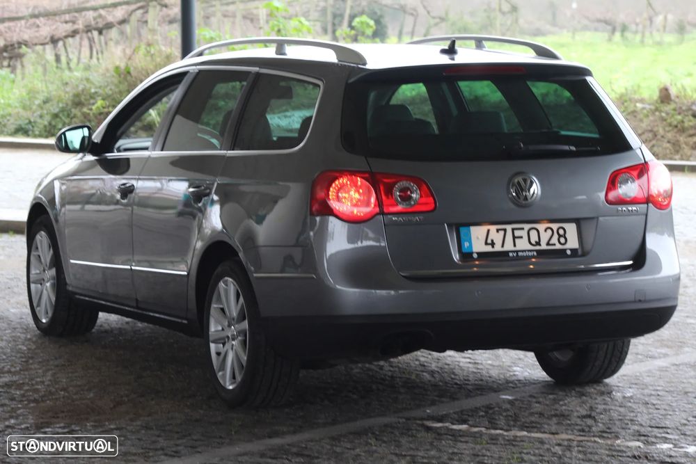 VW Passat Variant 2.0 TDi Sportline - 22