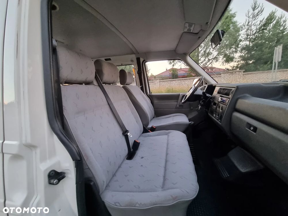 Volkswagen Transporter - 10
