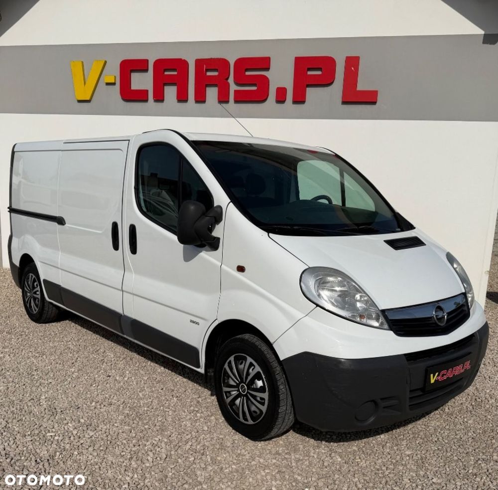 Opel Vivaro - 9