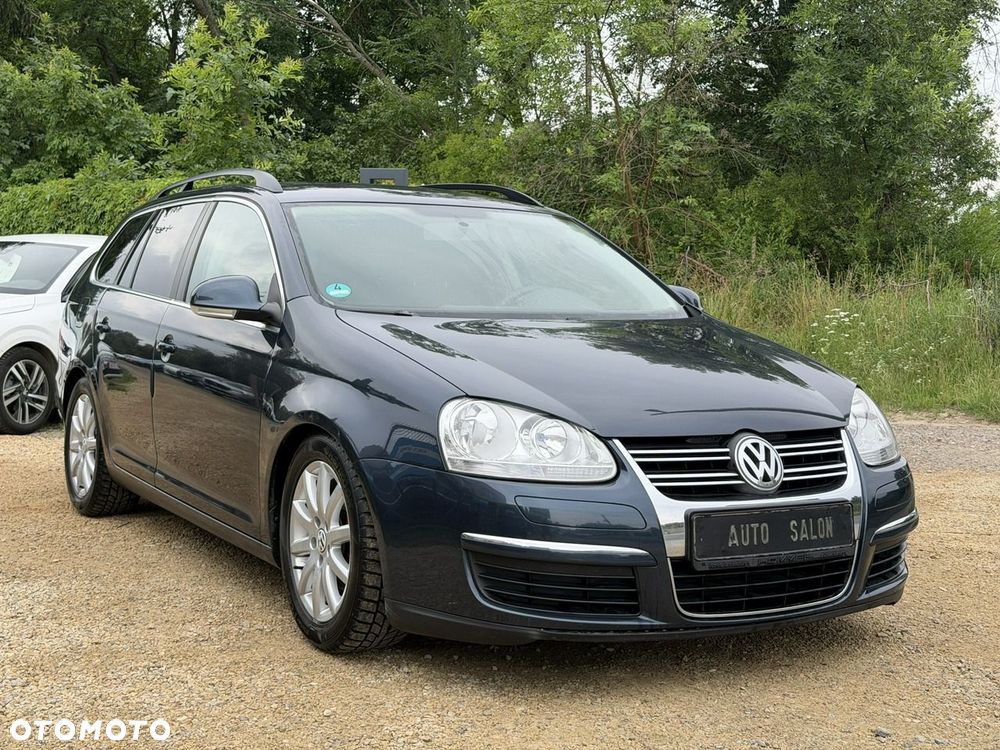 Volkswagen Golf - 2