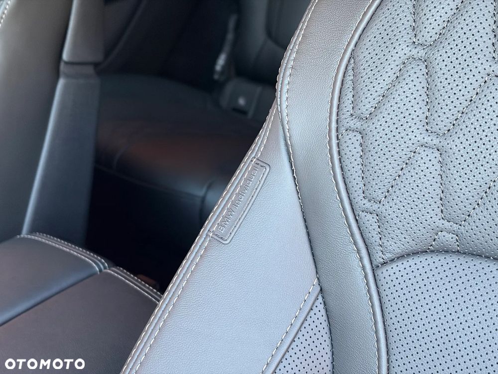 BMW X7 M60i xDrive mHEV sport - 18