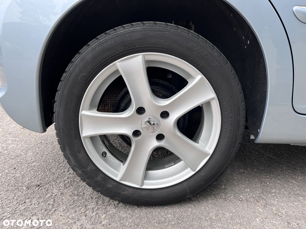 Peugeot 207 95 VTi Premium - 10