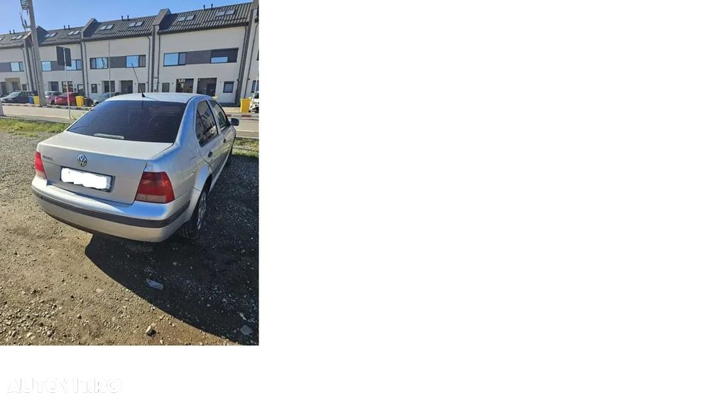 Volkswagen Bora 1.9 TDI Comfortline - 2