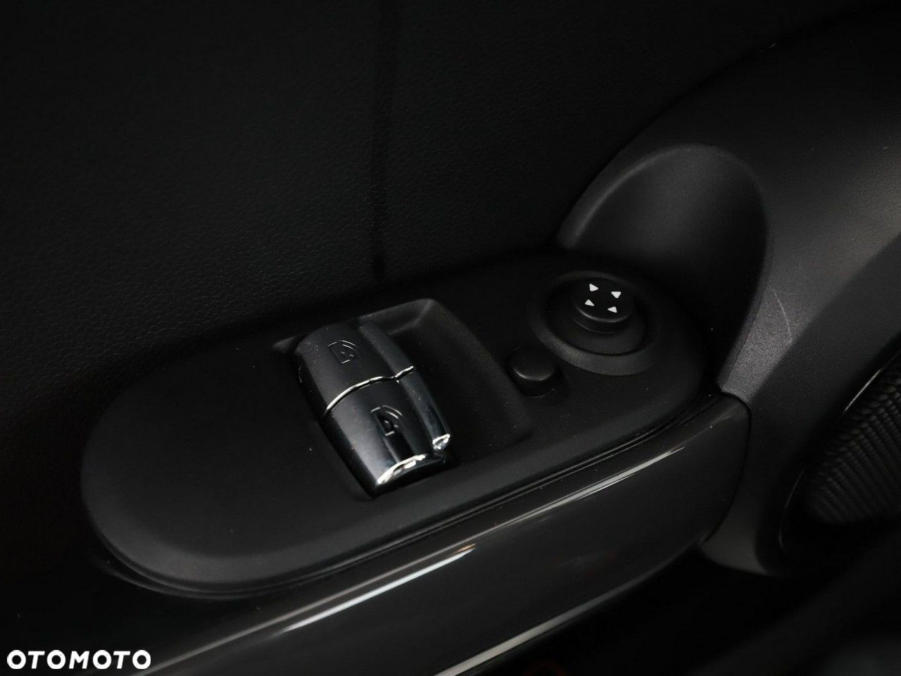 MINI Cooper Standard - 31