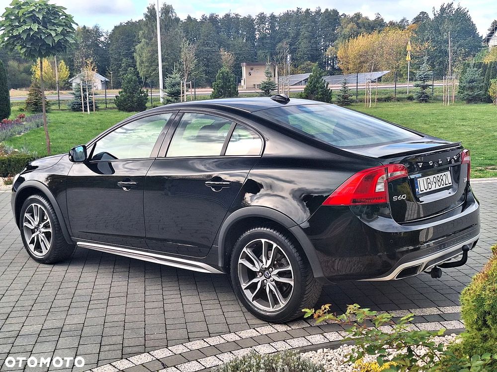 Volvo S60 Cross Country D4 Momentum - 10