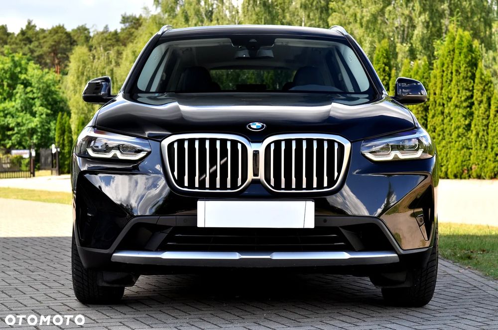 BMW X3 xDrive20i Luxury Line sport - 2