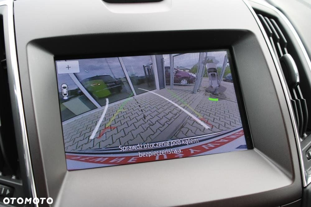 Ford S-Max - 34