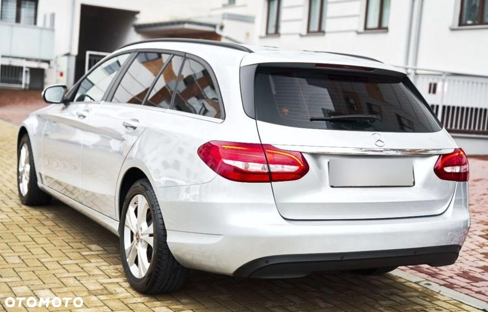 Mercedes-Benz Klasa C 200 (BlueTEC) d 7G-TRONIC - 4