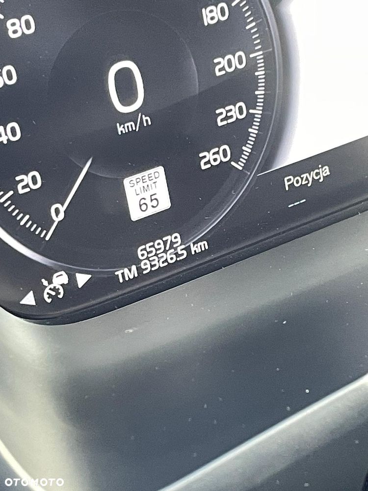 Volvo XC 90 T8 AWD Recharge Geartronic Inscription Edition - 9