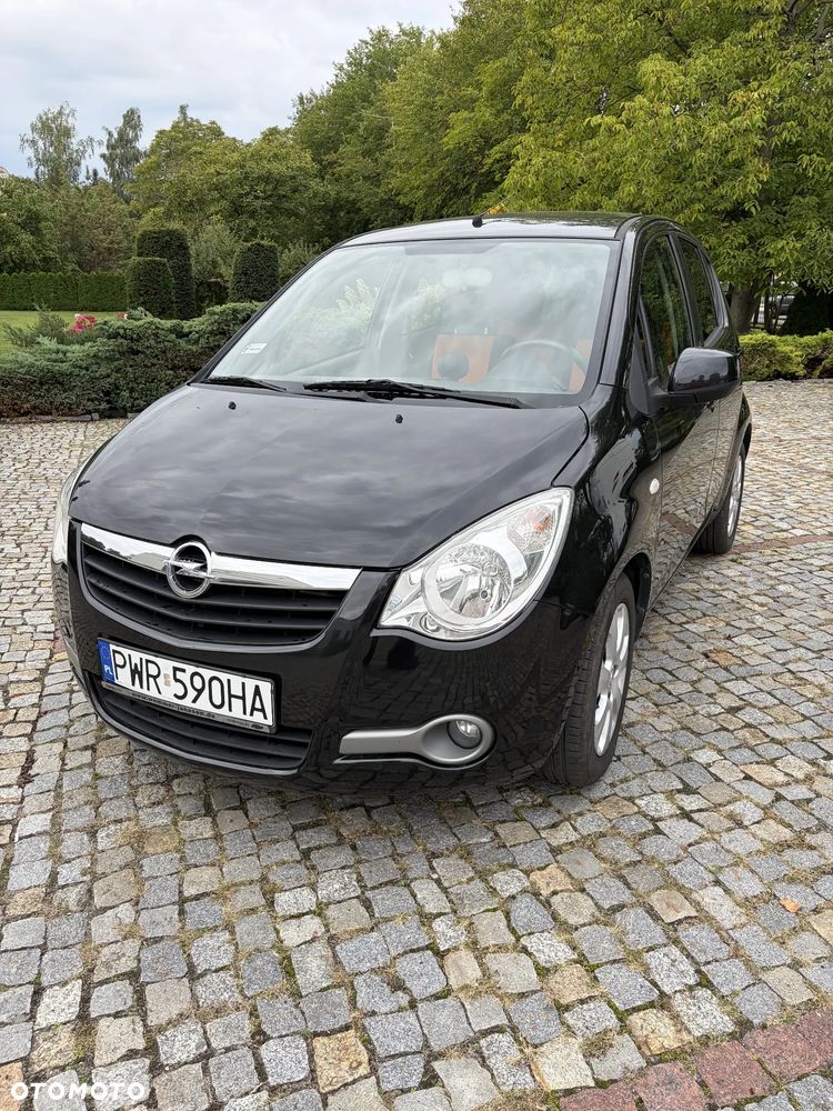 Opel Agila - 2