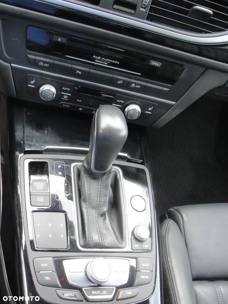 Audi A6 Allroad - 13