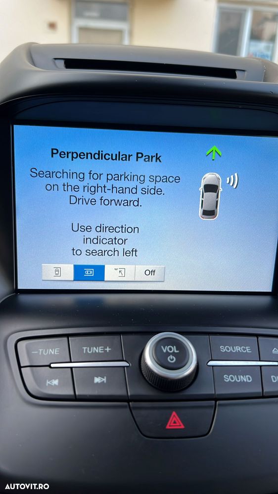 Ford Kuga 2.0 TDCi 4WD Powershift Vignale - 24
