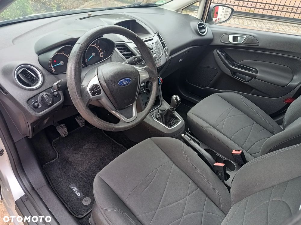 Ford Fiesta 1.25 Champions Edition - 9