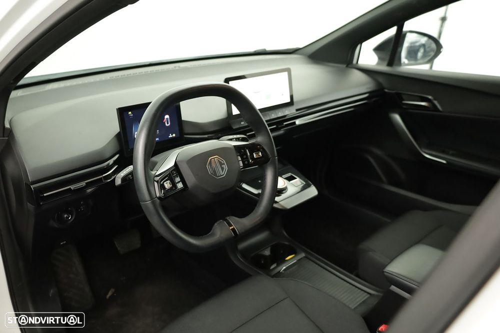 MG MG4 64 kWh Comfort - 8
