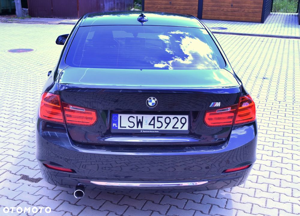 BMW Seria 3 320d Efficient Dynamic Edition Luxury Line - 13