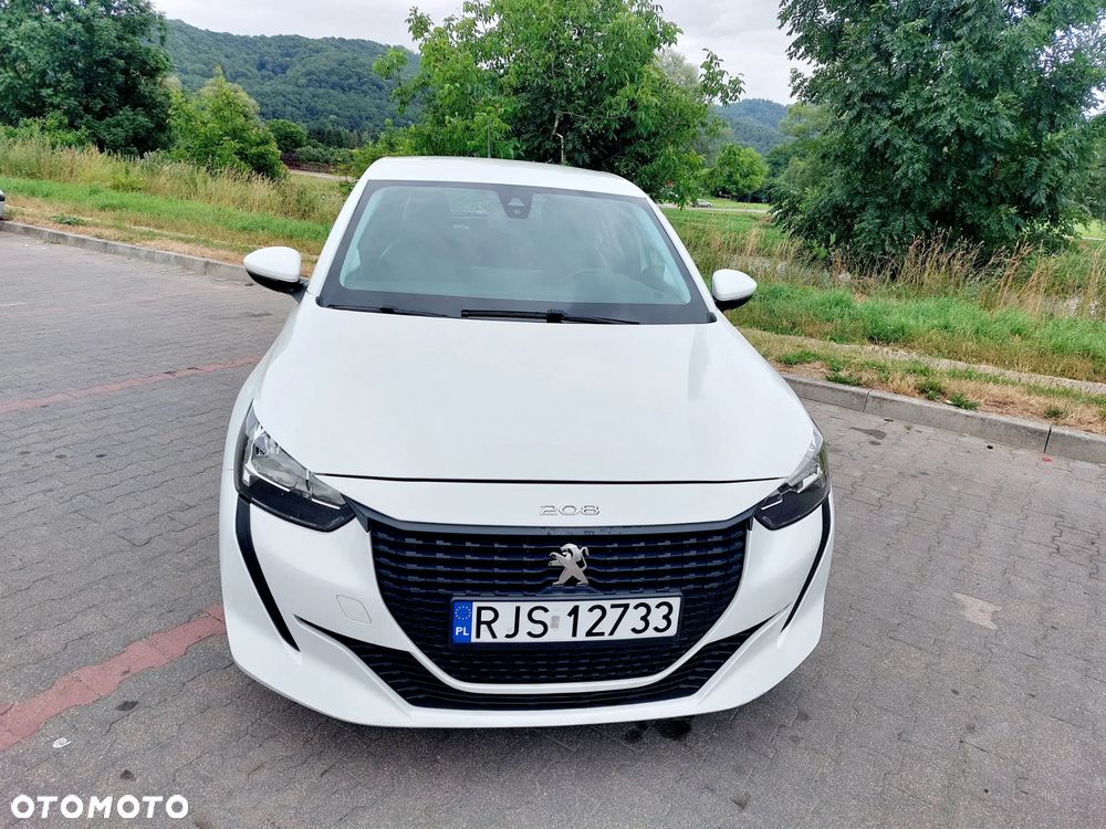 Peugeot 208 - 1