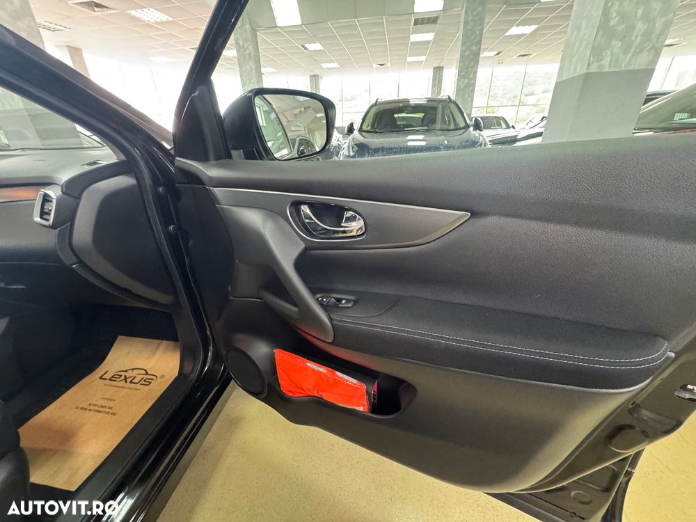 Nissan Qashqai 1.2 DIG-T Xtronic 360 - 17