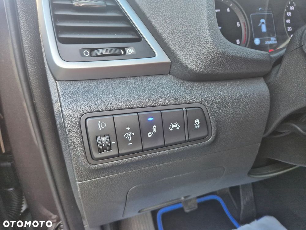 Hyundai Tucson blue 1.7 CRDi 2WD Style - 30