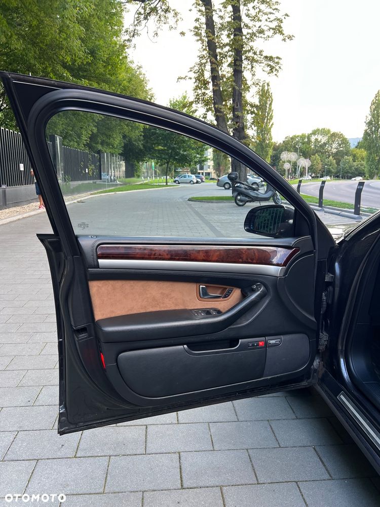 Audi A8 4.2 TDI L Quattro - 8