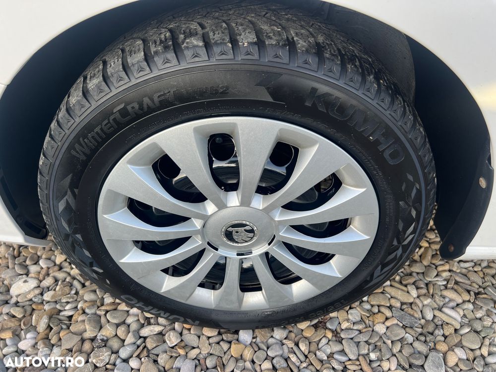 Skoda Fabia 1.0 MPI Avantaj - 22