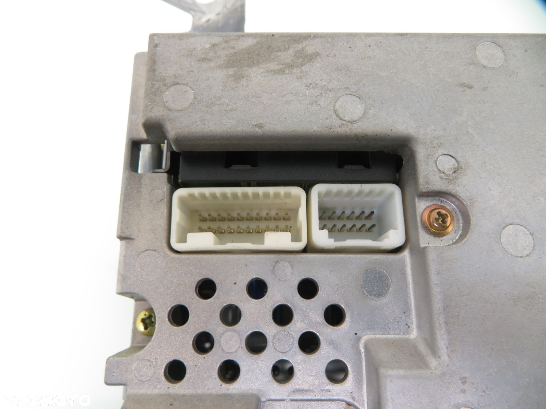 RADIO TOYOTA AVENSIS II T25 8612005080 5590205050F - 3