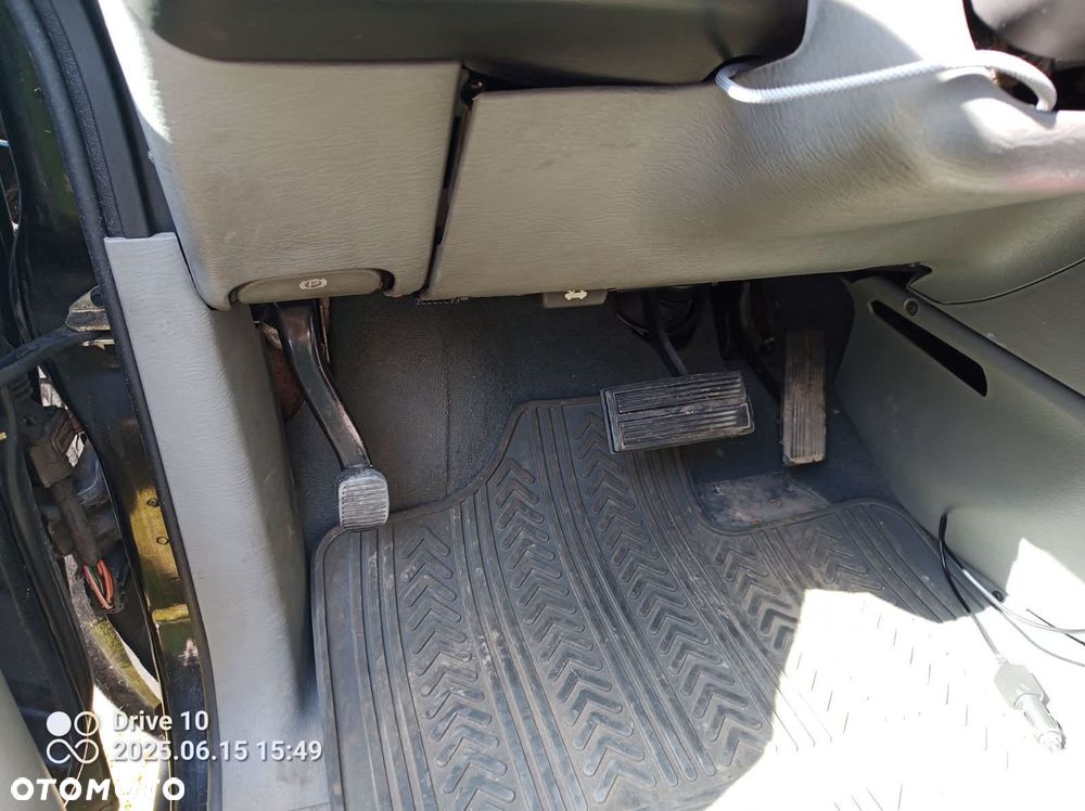 Chrysler Grand Voyager 2.8 CRD Automatik Classic - 1