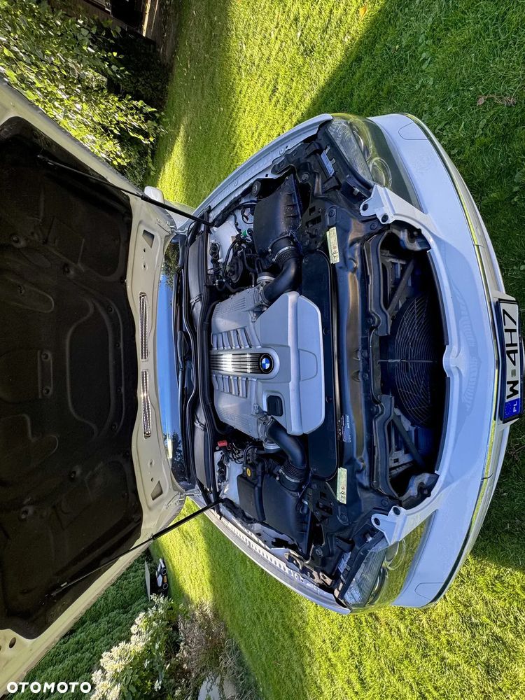 BMW Seria 7 760i L - 23