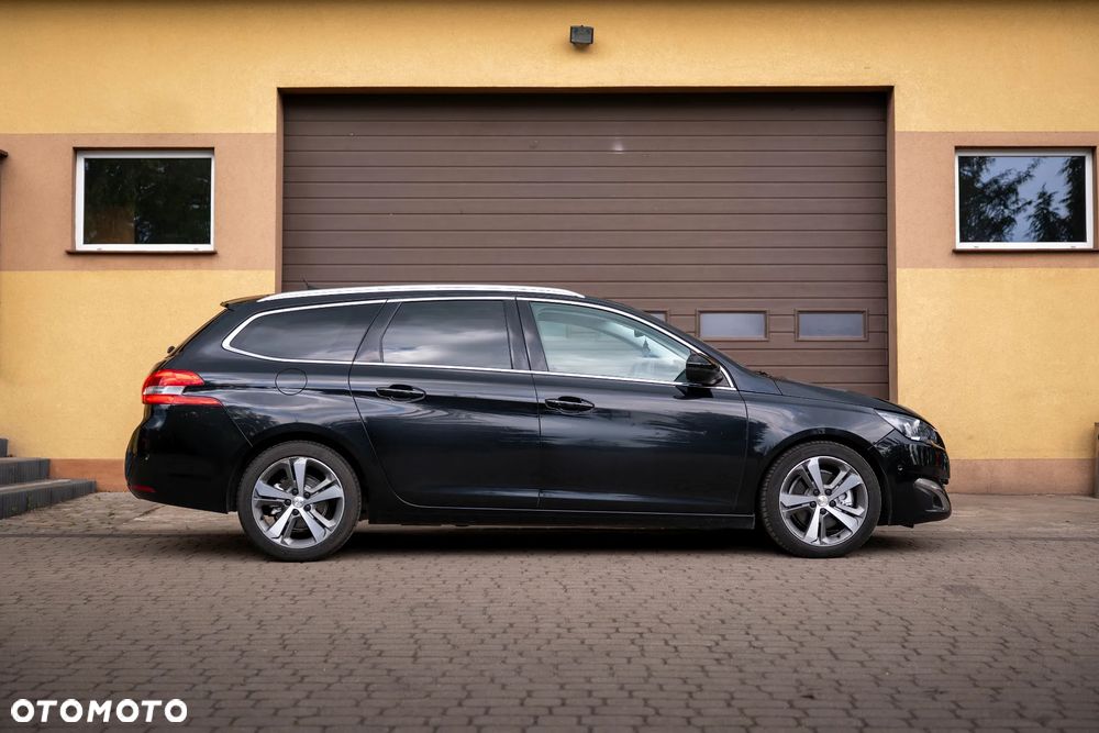 Peugeot 308 BlueHDi 150 Automatik Stop & Start Allure - 18