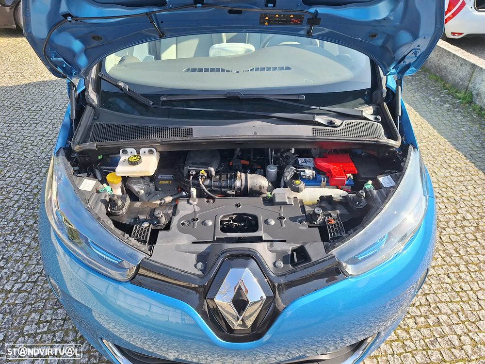 Renault Zoe - 11