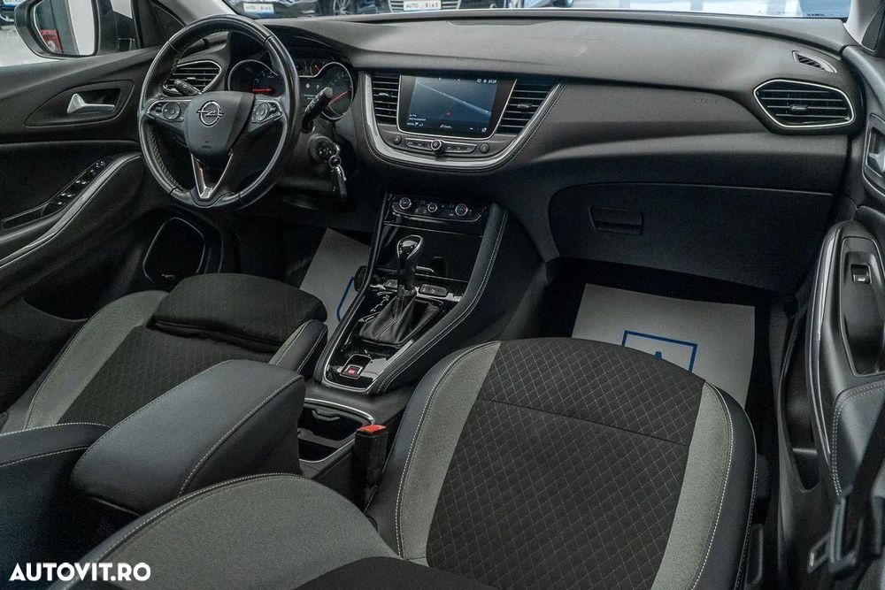 Opel Grandland X 1.2 Start/Stop Automatik INNOVATION - 3
