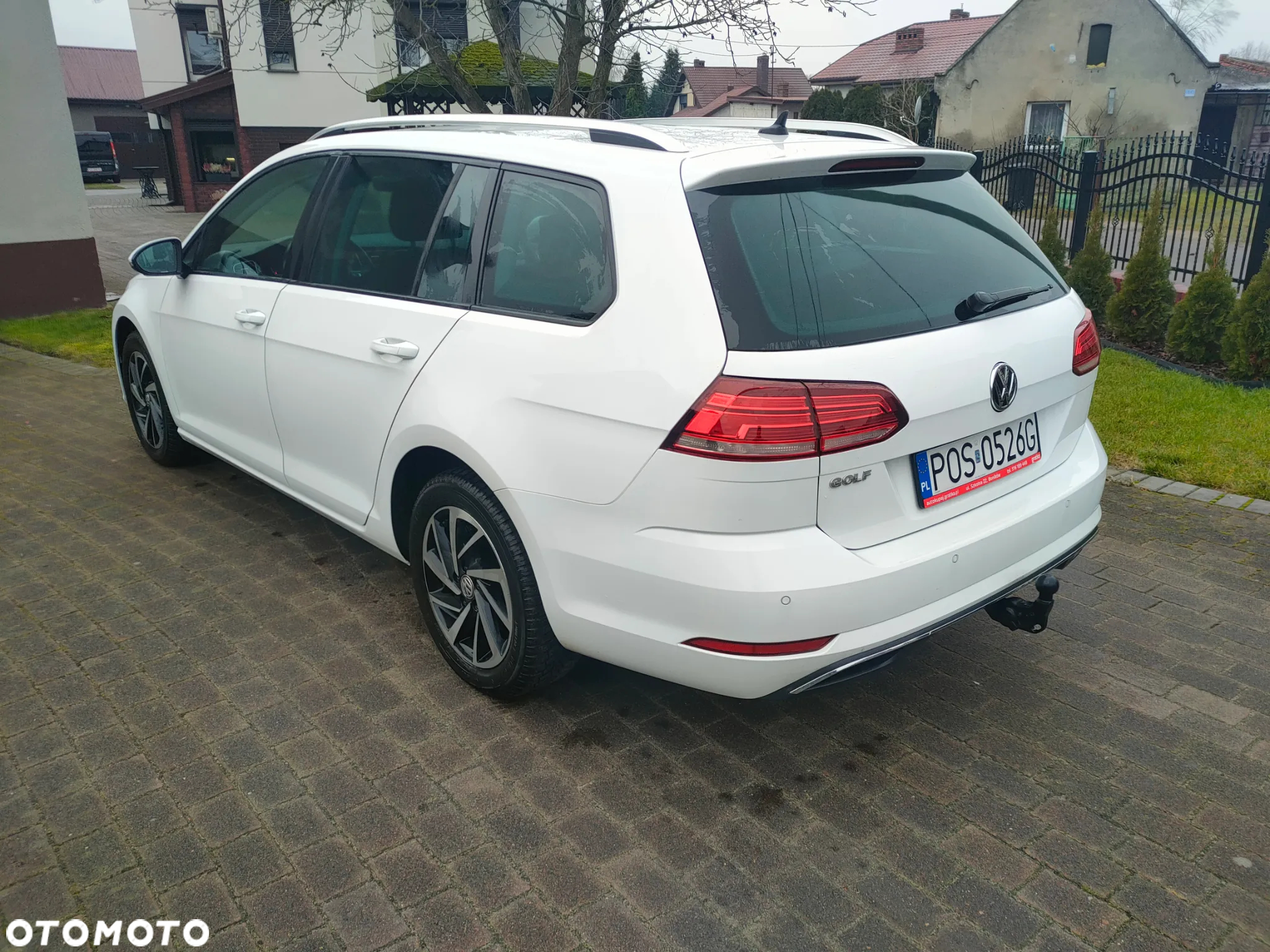 Volkswagen Golf - 3
