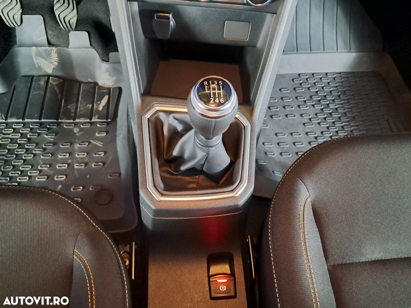 Dacia Sandero - 17