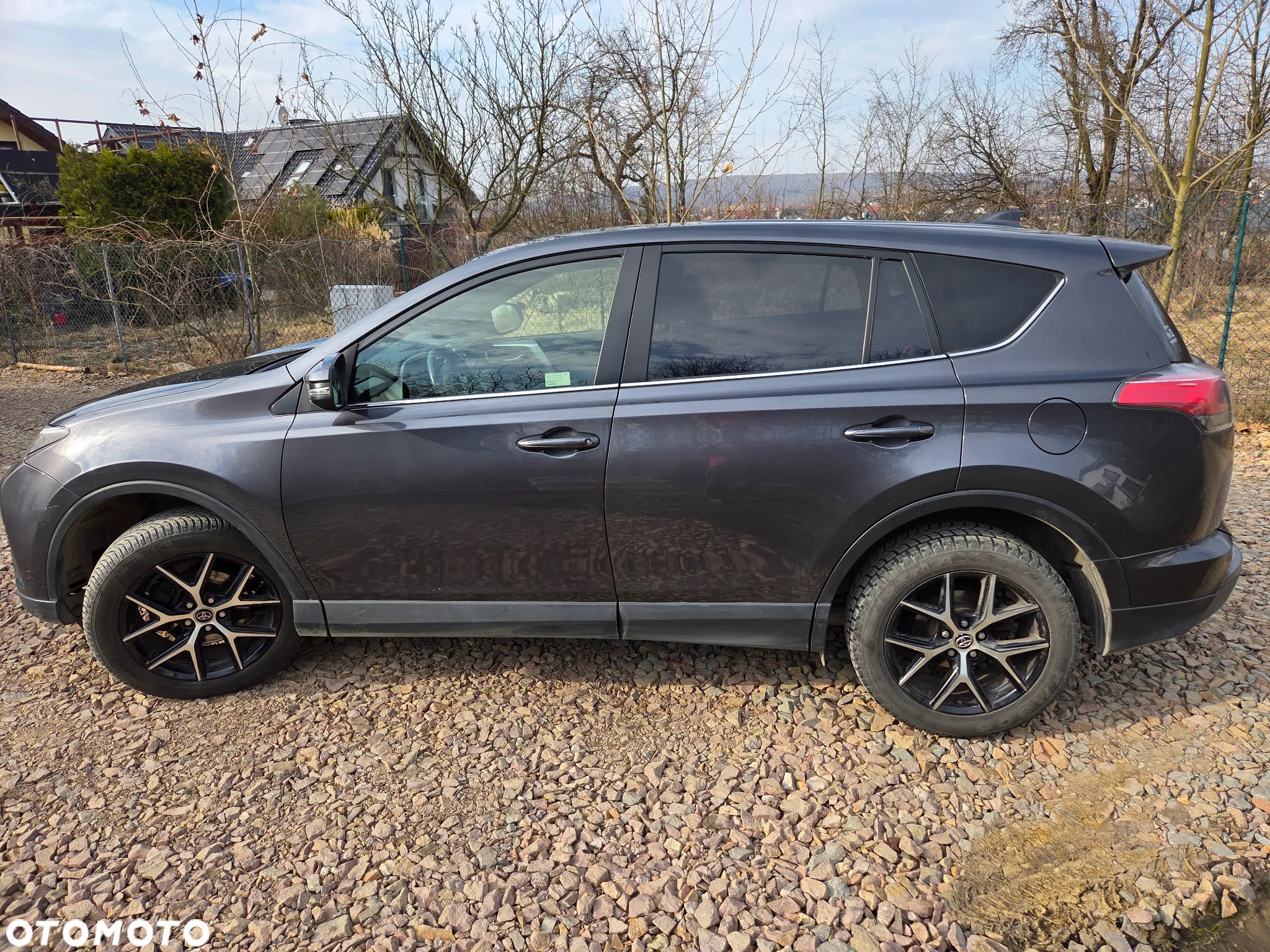 Toyota RAV4 - 6