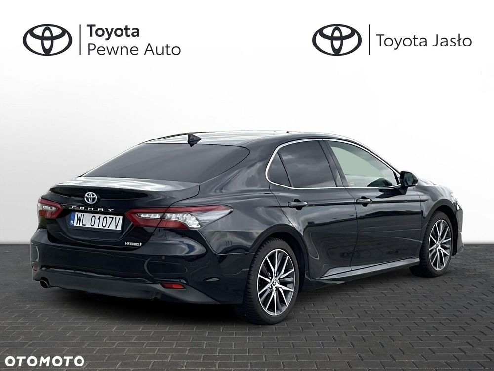Toyota Camry 2.5 Hybrid Executive CVT - 6